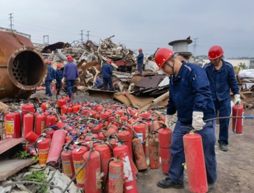 KY开元·(中国)集团公司开展环保双行动 党员先锋助力绿色攻坚